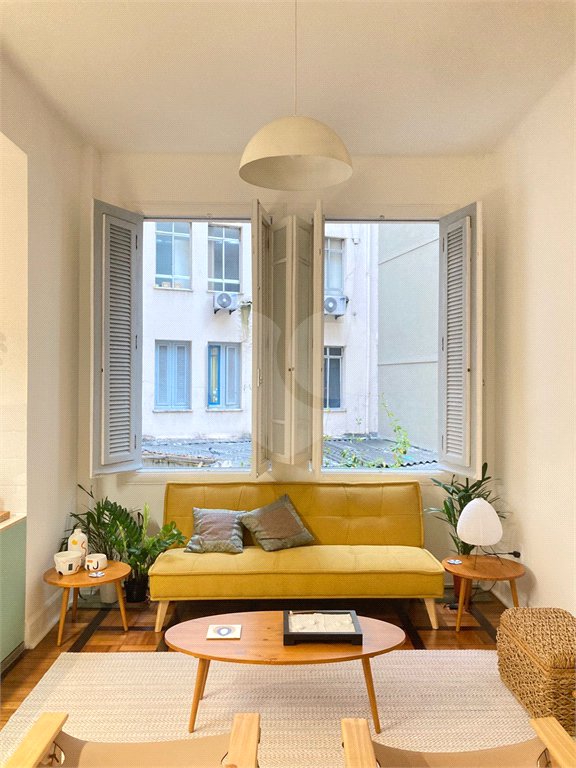 Apartamento à venda com 2 quartos no Centro, Rio de Janeiro, RJ