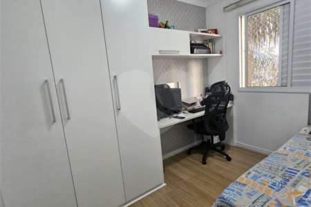Apartamento à venda com 3 quartos, sendo 1 suíte,  em Jardim das Vertentes, São Paulo, SP