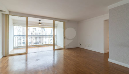 Apartamento à venda com 2 suítes em Pinheiros, São Paulo, SP