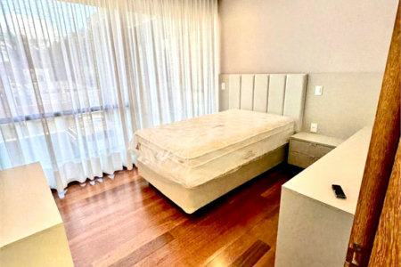 Casa à venda com 4 quartos, sendo 3 suítes, no condomínio Residencial Tivoli Park, Sorocaba - SP