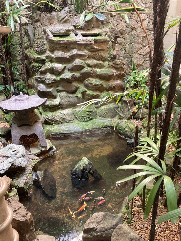 Sobrado à venda com 4 quartos, sendo 2 suítes, em Bosque da Saúde, São Paulo, SP