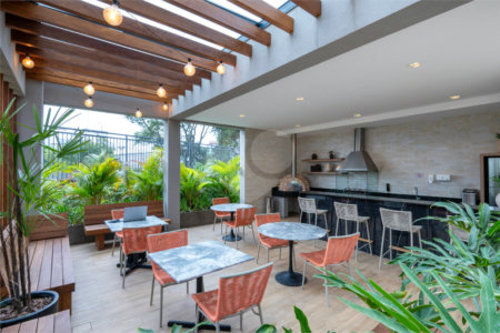 Apartamento à venda com 2 suítes em Santo Amaro, São Paulo, SP