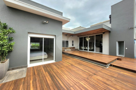 Casa à venda com 4 suítes no condomínio Alphaville Nova Esplanada 3, Votorantim - SP