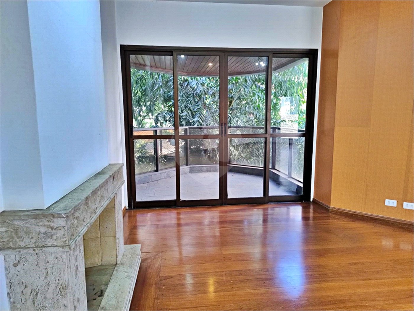 Apartamento à venda com 4 quartos, sendo 2 suítes,  em Indianópolis, São Paulo, SP