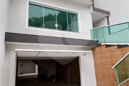 Sobrado à venda com 3 suítes em Vila Nova Mazzei, São Paulo, SP