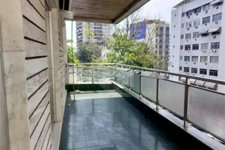 Apartamento à venda com 3 quartos, sendo 2 suítes, em Maracanã, Rio de Janeiro, RJ