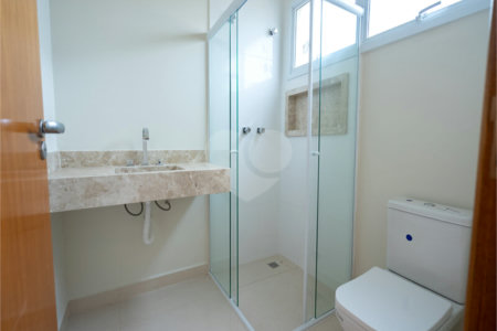 Casa à venda com 5 suítes no condomínio Lagos D´icaraí, Salto - SP