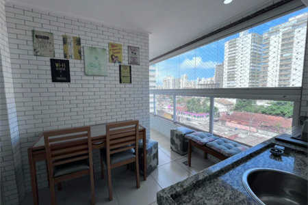 Apartamento à venda com 2 quartos, sendo 1 suíte, em Guilhermina, Praia Grande, SP