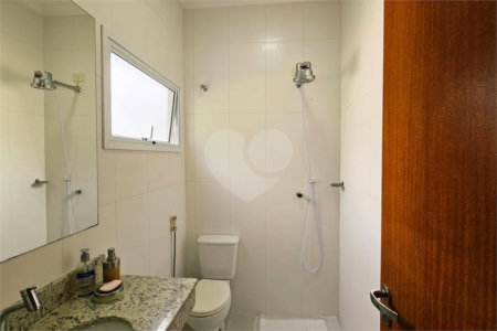 Casa à venda com 5 suítes no condomínio Capital Ville 2, Jundiaí - SP