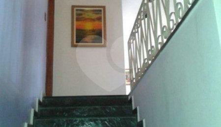 Sobrado à venda com 3 quartos, sendo 1 suíte, em Palmas do Tremembé, São Paulo, SP
