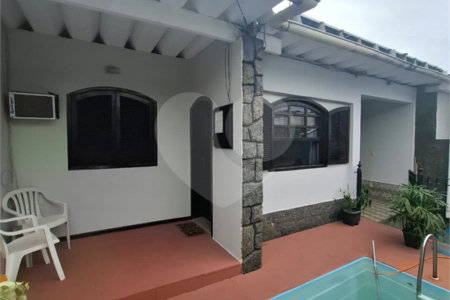 Casa Térrea à venda com 2 quartos, sendo 1 suíte, em Campo Grande, Rio de Janeiro, RJ