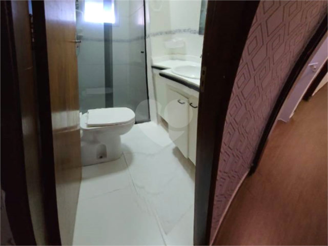 Sobrado à venda com 3 quartos, sendo 1 suíte,  em Jardim Peri, São Paulo, SP