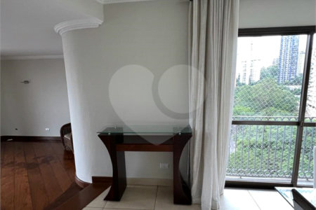 Apartamento à venda com 3 quartos, sendo 2 suítes,  em Vila Suzana, São Paulo, SP