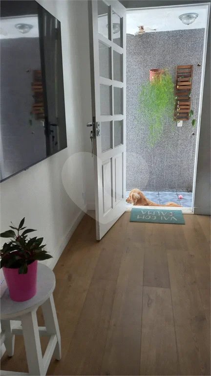 Sobrado à venda com 2 quartos, sendo 1 suíte, em Tremembé, São Paulo, SP