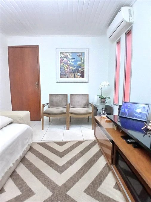 Casa à venda com 3 quartos, sendo 1 suíte, em Vila Rica, São Paulo, SP