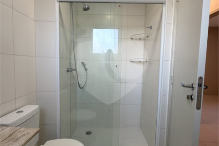 Apartamento para alugar com 2 quartos, sendo 1 suíte,  em Vila Suissa, Mogi das Cruzes, SP