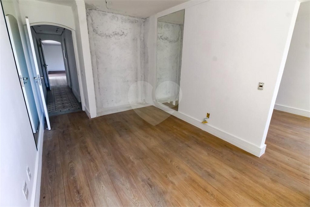 Apartamento à venda com 3 quartos, sendo 2 suítes, em Vila Andrade, São Paulo, SP