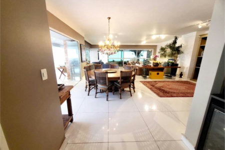 Apartamento Residencial à venda, Gonzaga, Santos - AP1684.