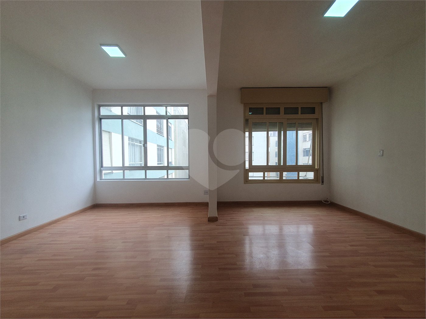 Apartamento para alugar com 2 quartos, sendo 1 suíte,  em Higienópolis, São Paulo, SP