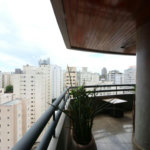 Apartamento à venda com 4 quartos, sendo 2 suítes,  em Vila Uberabinha, São Paulo, SP