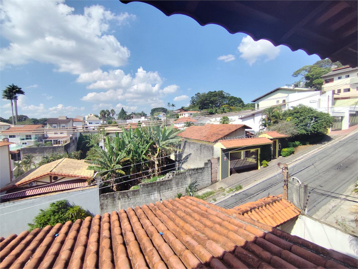 Sobrado à venda com 3 quartos, sendo 1 suíte, em Tremembé, São Paulo, SP
