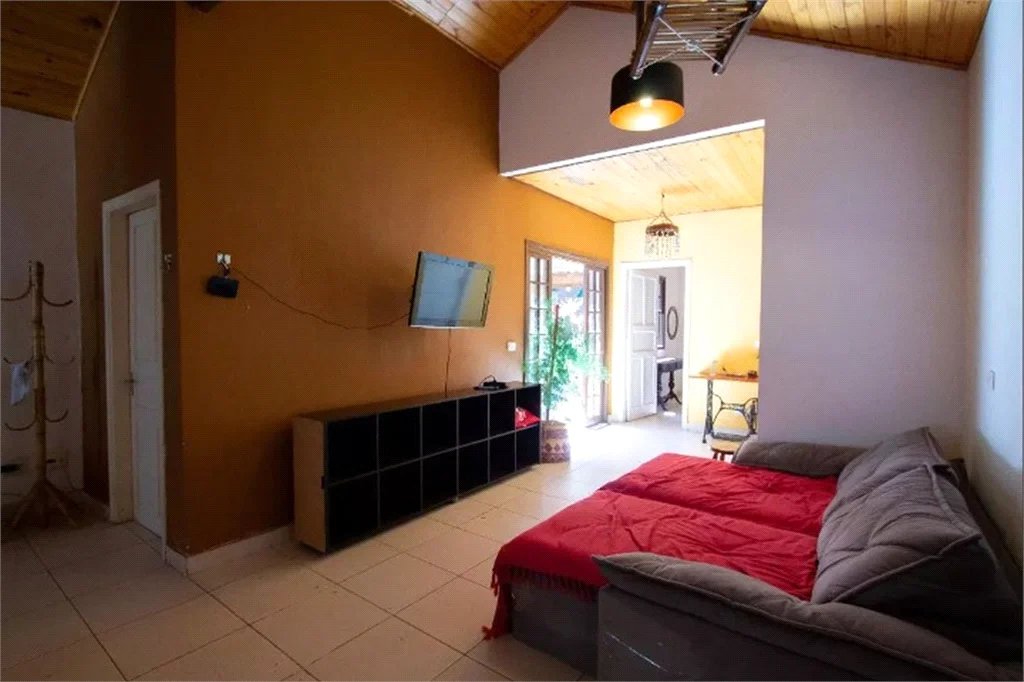 Casa Térrea à venda com 1 suíte em Vila Romana, São Paulo, SP