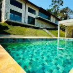 Casa à venda com 4 suítes no condomínio Associação Portal Ouro Verde, Atibaia - SP
