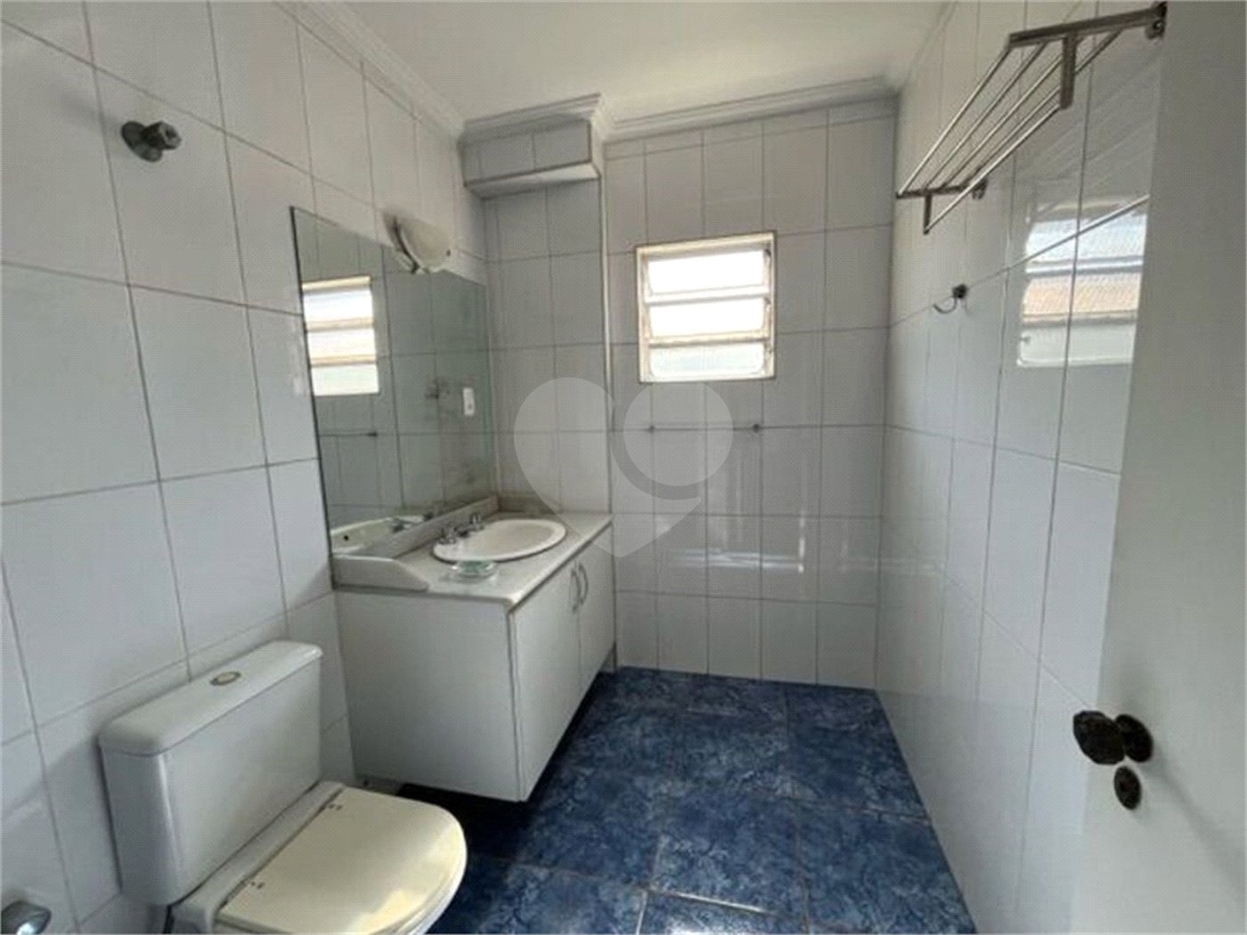Sobrado à venda com 5 quartos, sendo 4 suítes, em Parque Jabaquara, São Paulo, SP