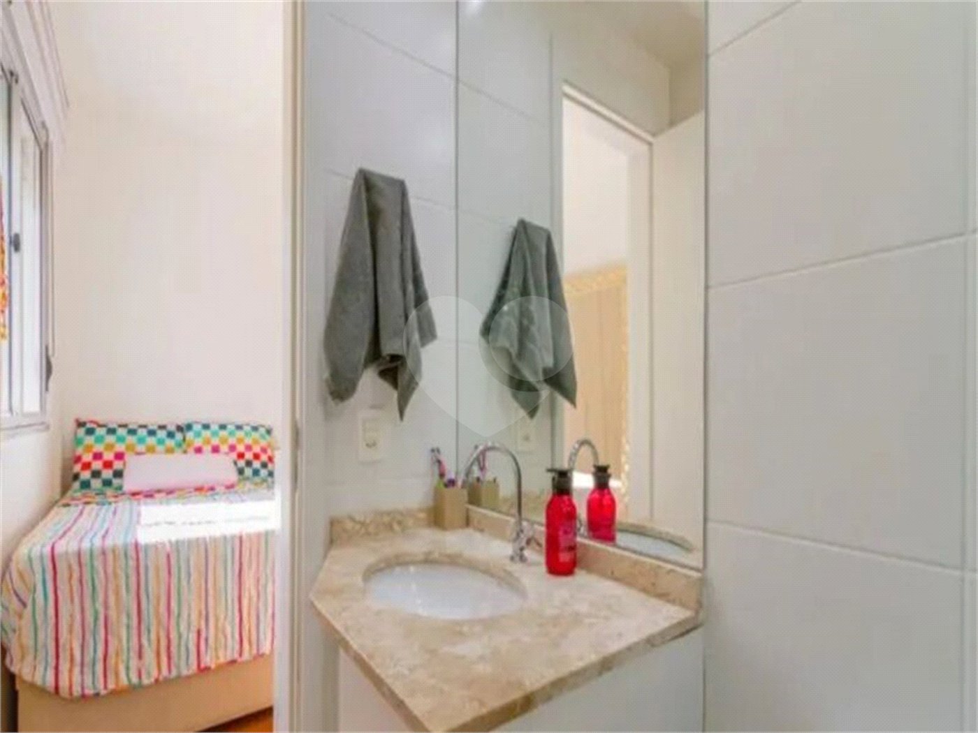 Apartamento à venda com 2 quartos, sendo 1 suíte, em Vila Guilherme, São Paulo, SP