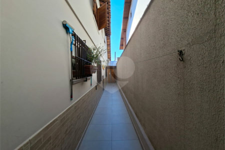 Sobrado à venda com 3 quartos, sendo 1 suíte, em Jardim Bonfiglioli, São Paulo, SP