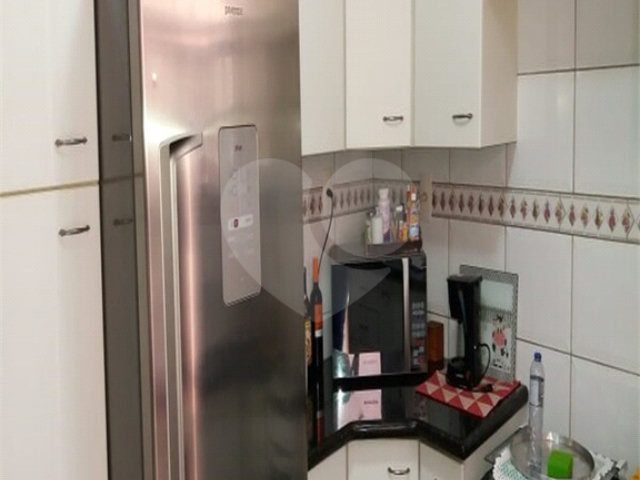 Sobrado à venda com 4 quartos, sendo 3 suítes,  em Vila Irmãos Arnoni, São Paulo, SP