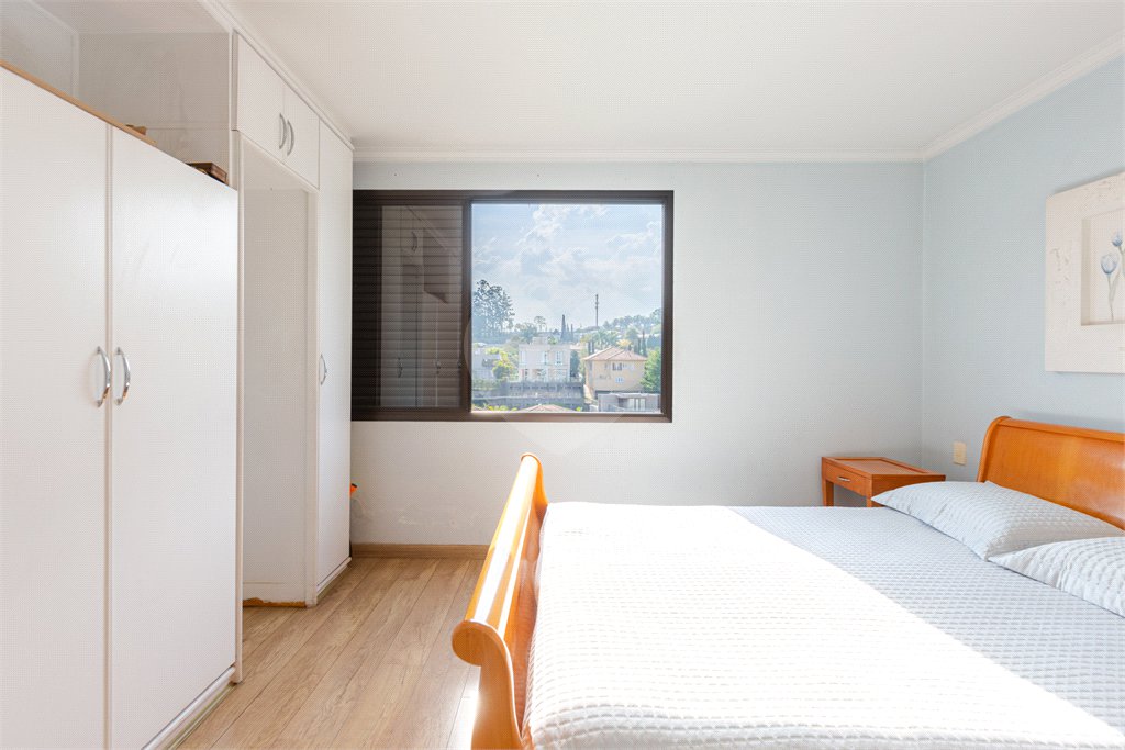 Apartamento à venda com 4 quartos, sendo 3 suítes,  em Real Parque, São Paulo, SP