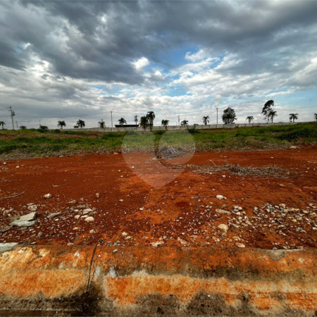 Terreno à venda no condomínio Residencial Quinta das Palmeiras, Itapetininga - SP