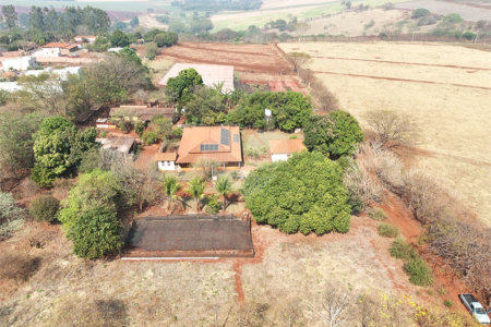 Terreno à venda no Centro, Cravinhos, SP