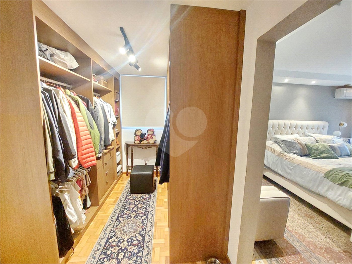 Apartamento à venda com 3 quartos, sendo 1 suíte,  em Santa Cecília, São Paulo, SP