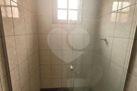 Casa à venda com 3 quartos, sendo 1 suíte, em Vila Vitório Mazzei, São Paulo, SP