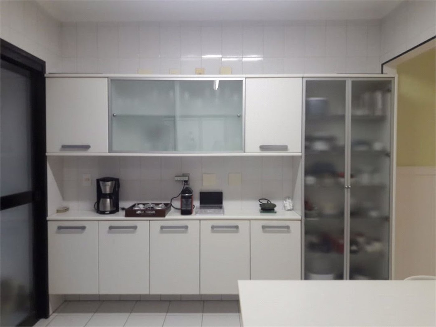 Apartamento Residencial à venda, Gonzaga, Santos - AP0854.