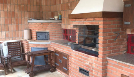 Casa à venda com 6 quartos, sendo 5 suítes,  em Roseira, Mairiporã, SP