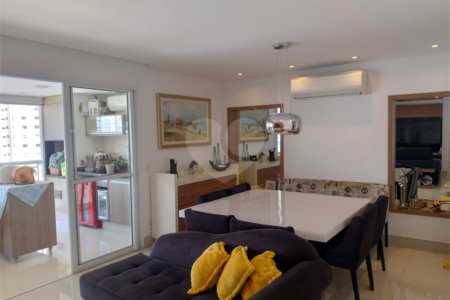 Apartamento à venda com 3 quartos, sendo 1 suíte,  no Centro, São Bernardo do Campo, SP
