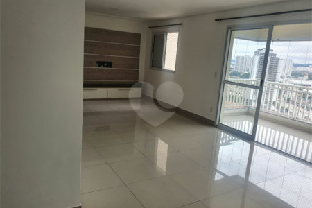 Apartamento à venda com 3 quartos, sendo 1 suíte, em Granja Julieta, São Paulo, SP