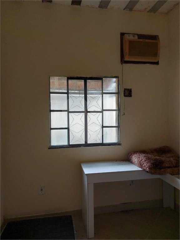 Casa à venda com 3 quartos em Campo Grande, Rio de Janeiro, RJ