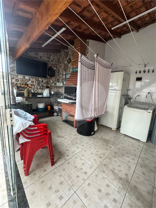 Casa à venda com 5 quartos em Vila Granada, São Paulo, SP