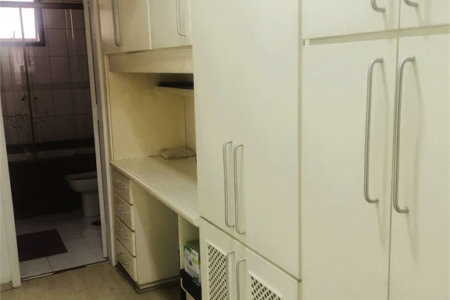Apartamento à venda com 3 quartos, sendo 1 suíte, em Real Parque, São Paulo, SP