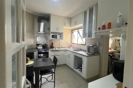 Apartamento à venda com 3 suítes em Cerqueira César, São Paulo, SP