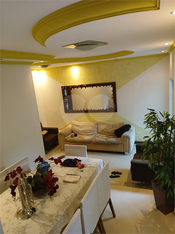 Casa à venda com 4 quartos, sendo 1 suíte, em Vila Romão, Salto, SP