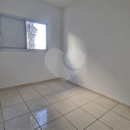 Apartamento à venda com 2 quartos em Jardim Antônio Cassillo, Votorantim, SP
