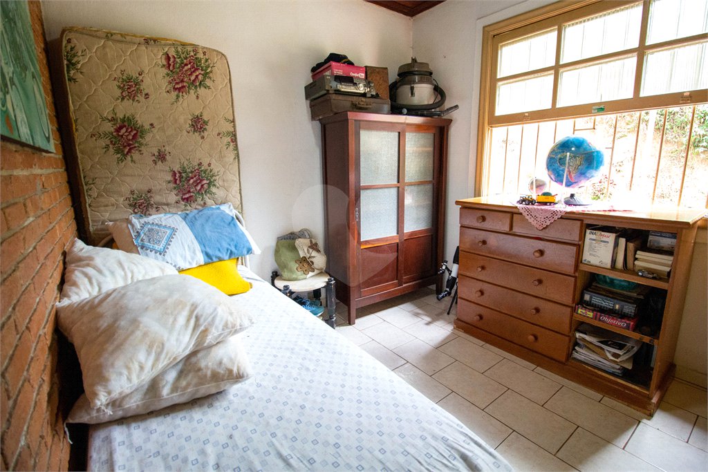 Sítio à venda com 3 quartos, sendo 1 suíte, no Centro (são João Novo), São Roque, SP