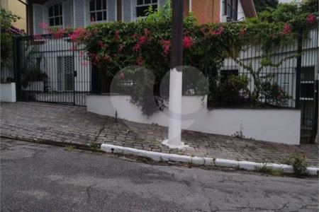Casa à venda com 4 quartos, sendo 2 suítes,  em Rolinópolis, São Paulo, SP
