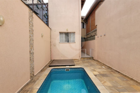 Sobrado à venda com 3 quartos, sendo 1 suíte, em Vila Romana, São Paulo, SP