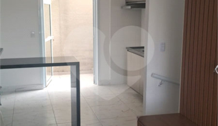 Casa à venda com 2 quartos, sendo 1 suíte, no condomínio Tanque Velho, São Paulo - SP